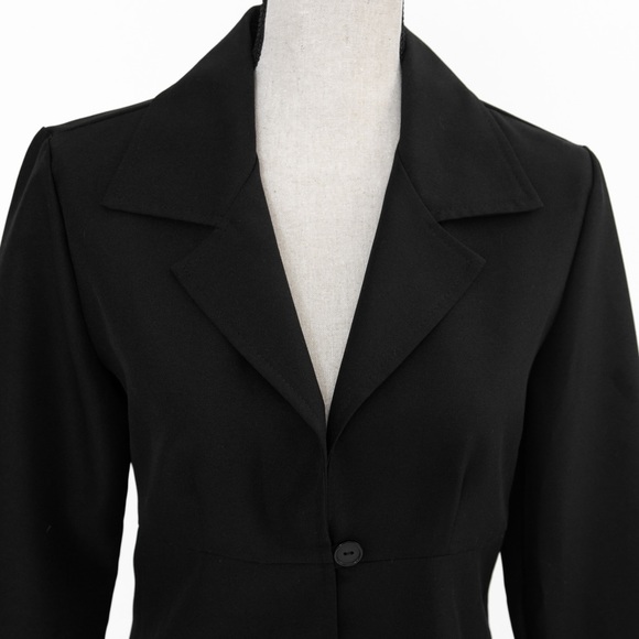 Younique black tailored fit longer silhouette single button blazer jacket 11 Jr - Picture 5 of 11